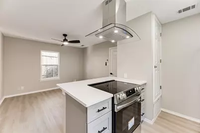 206 Senter Valley Road, Irving, TX 75060 - Photo 19