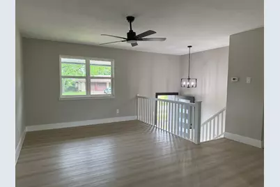 206 Senter Valley Road, Irving, TX 75060 - Photo 3
