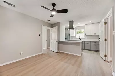 206 Senter Valley Road, Irving, TX 75060 - Photo 17