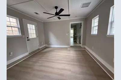 206 Senter Valley Road, Irving, TX 75060 - Photo 9