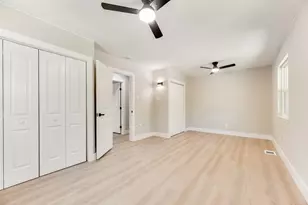 206 Senter Valley Rd, Irving, TX 75060 - Photo 11