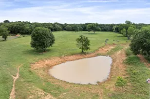7401 County Rd 1204, Cleburne, TX 76031 - Photo 37