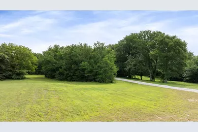 7401 County Road 1204, Cleburne, TX 76031 - Photo 35