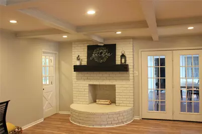 4900 Lake Hurst Drive, Waco, TX 76710 - Photo 11