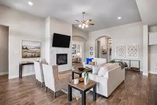409 Calmwater Cv, McKinney, TX 75071 - Photo 11