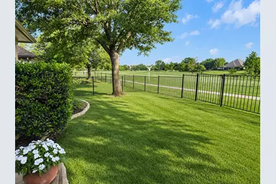 11112 Southerland Drive, Denton, TX 76207 - Photo 21