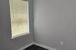 2642 Anderson St, Dallas, TX 75215 - Photo 11
