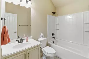 8100 Canyon Dr, Aubrey, TX 76227 - Photo 21