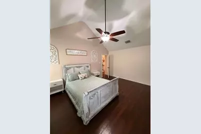 906 Busby, Cedar Hill, TX 75104 - Photo 11