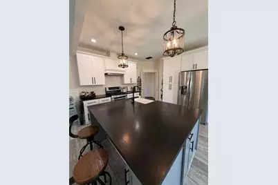 906 Busby, Cedar Hill, TX 75104 - Photo 9