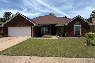906 Busby, Cedar Hill, TX 75104 - Photo 1