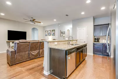 811 Carmen Ana Avenue, Grandview, TX 76050 - Photo 13