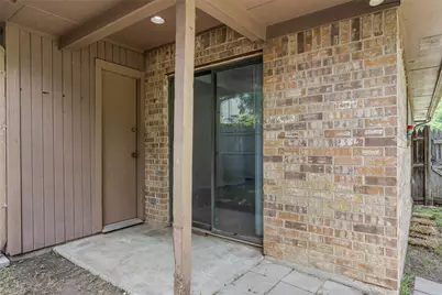 208 Lanham Court, White Settlement, TX 76108 - Photo 17