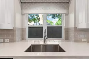 210 Highland Oaks Cir, Southlake, TX 76092 - Photo 17
