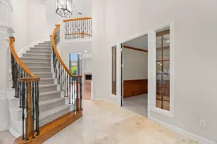 210 Highland Oaks Cir, Southlake, TX 76092 - Photo 9