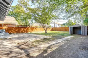 2921 S Jennings Ave, Fort Worth, TX 76110 - Photo 25