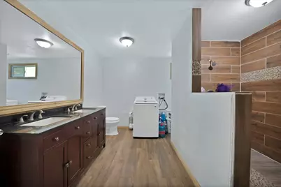 409 Roberts Avenue, Irving, TX 75060 - Photo 29