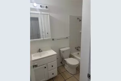 907 Broadway Avenue #23, Euless, TX 76040 - Photo 5