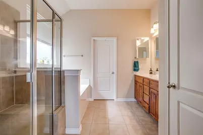 832 Peach Lane, Burleson, TX 76028 - Photo 17
