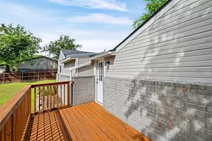 801 W Park Ave, Weatherford, TX 76086 - Photo 27