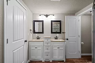 801 W Park Ave, Weatherford, TX 76086 - Photo 17