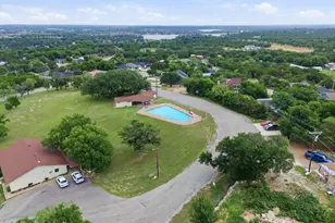 2926 Paluxy Trail, Granbury, TX 76048 - Photo 31