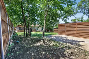 2206 Lapsley St, Dallas, TX 75212 - Photo 25