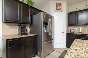 8413 Muddy Creek Dr, Fort Worth, TX 76131 - Photo 15