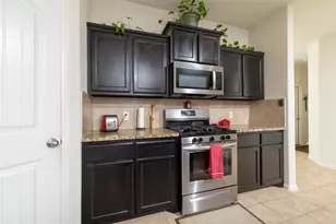 8413 Muddy Creek Dr, Fort Worth, TX 76131 - Photo 17