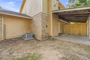 133 Lori Dr, Mineral Wells, TX 76067 - Photo 33
