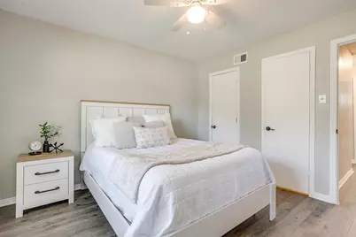 1909 Balla Way, Grand Prairie, TX 75051 - Photo 23