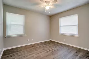 1909 Balla Way, Grand Prairie, TX 75051 - Photo 29