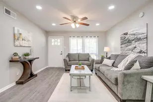 1909 Balla Way, Grand Prairie, TX 75051 - Photo 11
