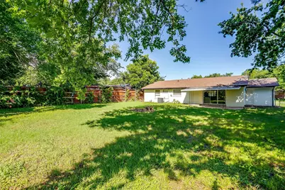 1909 Balla Way, Grand Prairie, TX 75051 - Photo 33