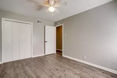 1909 Balla Way, Grand Prairie, TX 75051 - Photo 27