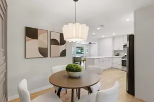 12039 Schroeder Rd, Dallas, TX 75243 - Photo 13