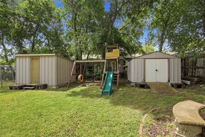 1308 Meadow Park Drive, White Settlement, TX 76108 - Photo 15