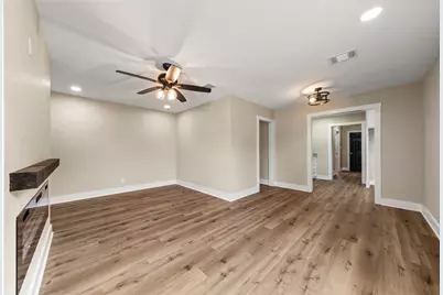 1909 Columbia Street, Waco, TX 76711 - Photo 3