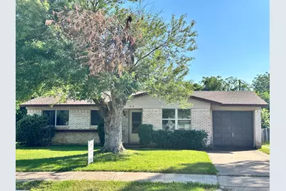 2818 Lowell Drive, Irving, TX 75062 - Photo 1