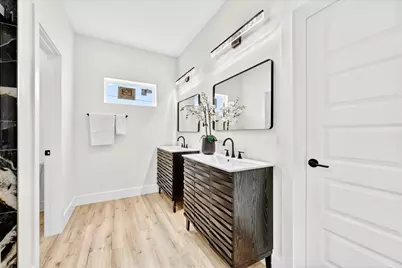 2505 Pennsylvania Avenue, Dallas, TX 75215 - Photo 23