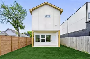 2505 Pennsylvania Ave, Dallas, TX 75215 - Photo 9