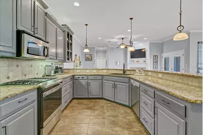 3300 Fountain Way, Granbury, TX 76049 - Photo 7
