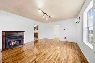 119 Avenue A, Walnut Springs, TX 76690 - Photo 5