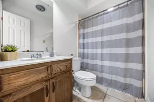 2925 Waterfront Dr, Garland, TX 75042 - Photo 19
