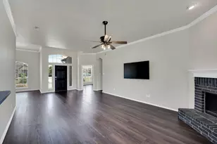 100 Windsor Cir, Waxahachie, TX 75165 - Photo 11