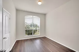 100 Windsor Cir, Waxahachie, TX 75165 - Photo 29