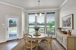 100 Windsor Cir, Waxahachie, TX 75165 - Photo 11