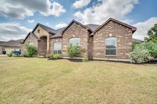 100 Windsor Cir, Waxahachie, TX 75165 - Photo 37