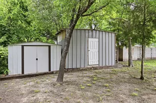 258 Spring Valley Circle, Azle, TX 76020 - Photo 25