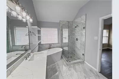 5624 Bedford Lane, The Colony, TX 75056 - Photo 3